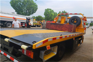 织金附近拖车电话号码服务